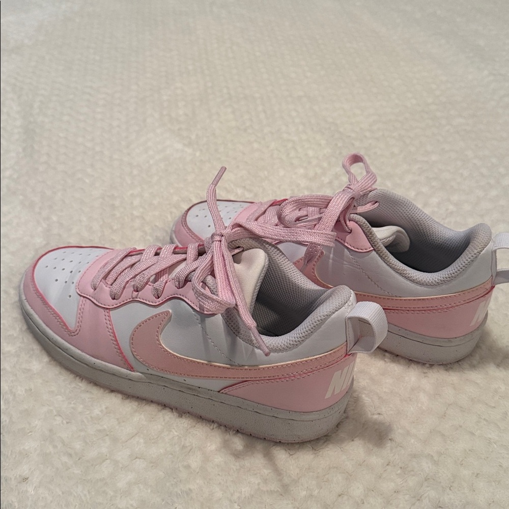 Nike Pink and White Sneakers - 4Y or 6 women’s - Picture 7 of 8